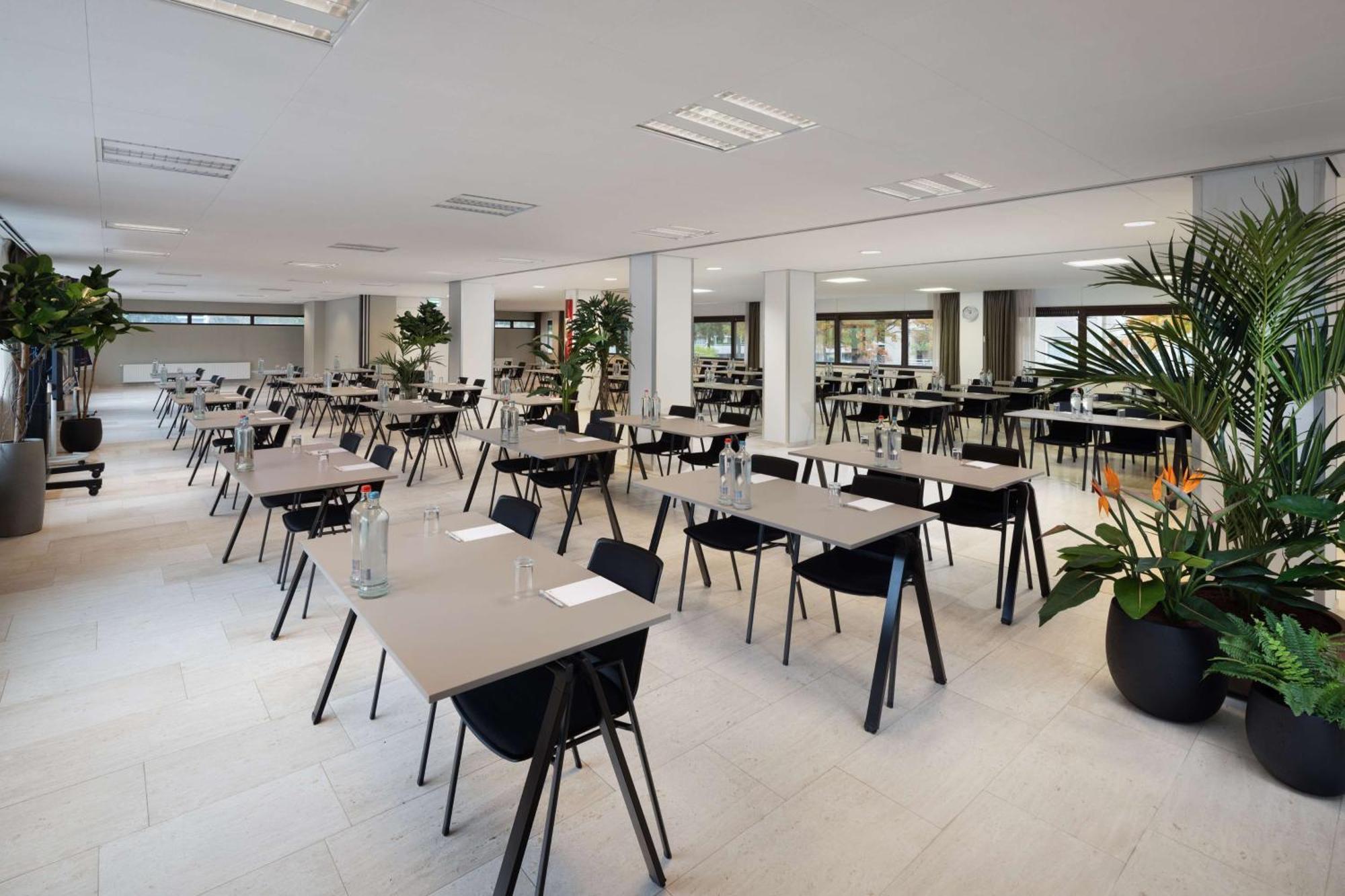 Nh Amsterdam Zuid Hotel Exterior photo